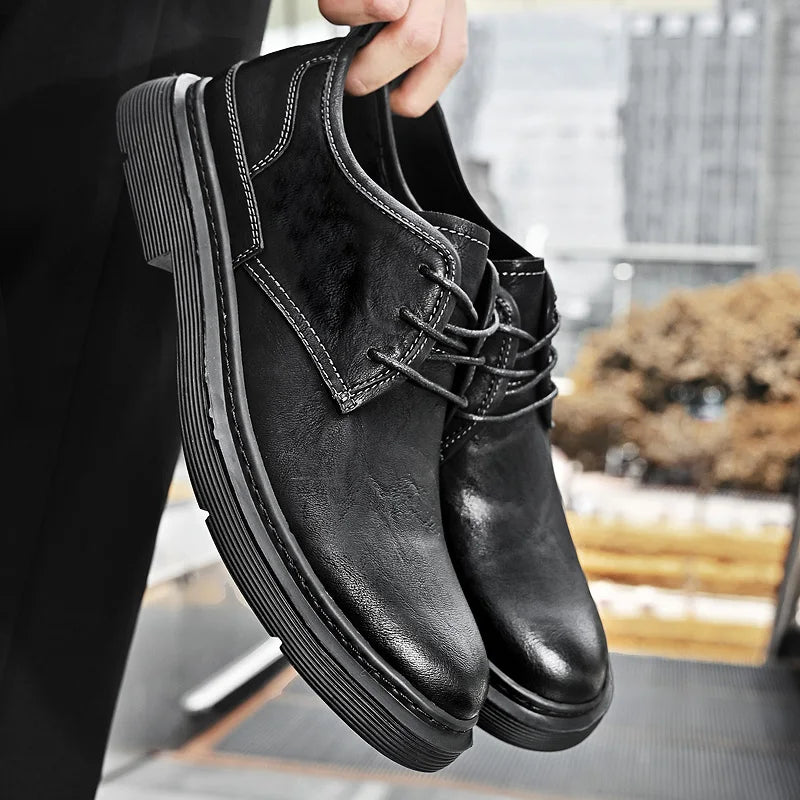 New Men's Thick Sole Breathable Leather Shoes Retro Business Casual Work Wear Shoes Comfortable and Versatile