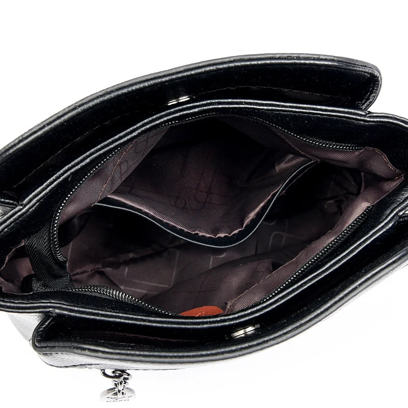 2023 Small Single Shoulder Messenger Bag Women's Three-Layer Round Luxury Simple Messenger Bag Zero Wallet