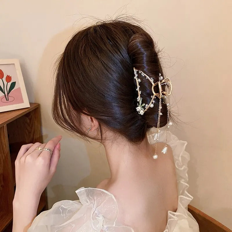 Imitation Pearl Flower Decor Charm Hair Claws For Women Girls Large Size Bell Orchid Hair Clamps Claw Clip Hair Accessories