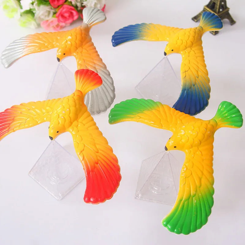 1/3/5PCS Funny Amazing Balancing Eagle With Pyramid Stand Magic Bird Desk Kids Toy Fun Learn Dropshipping