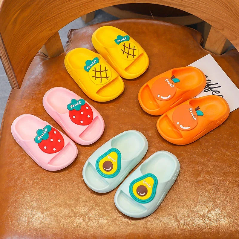 Cartoon Strawberry Kids Slippers for Boys Summer Beach Indoor Slippers Cute Girl Shoes Home Soft Non-Slip Cute Children Slippers