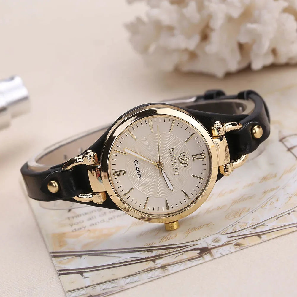 Dropship Women Casual Watches Round Dial Rivet PU Leather Strap Wristwatch Ladies Analog Quartz Watch Gift